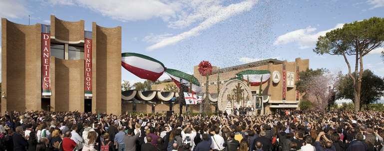 Inauguration de la nouvelle Eglise de Rome