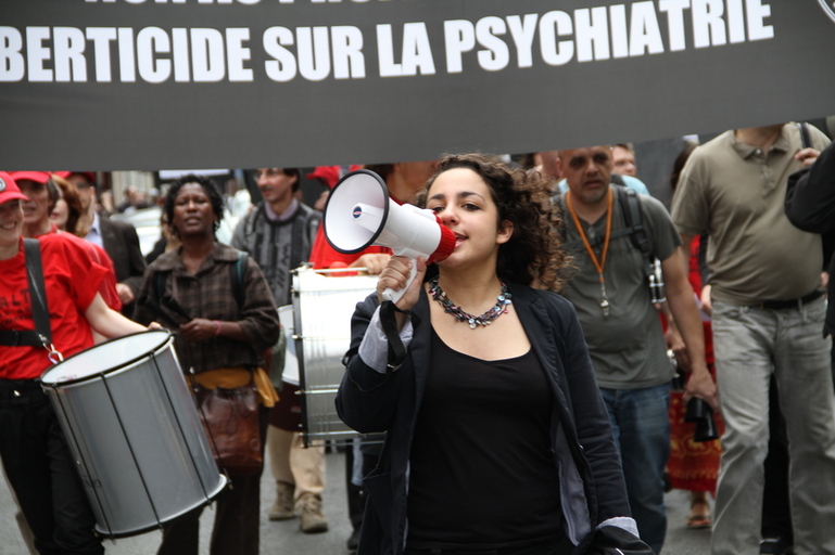 Manifestation contre le projet de loi psychiatrique 