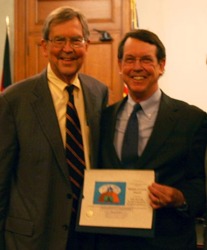 Tim Bowles et le Maire de Pasadena Tim Bowles et le Maire de Pasadena