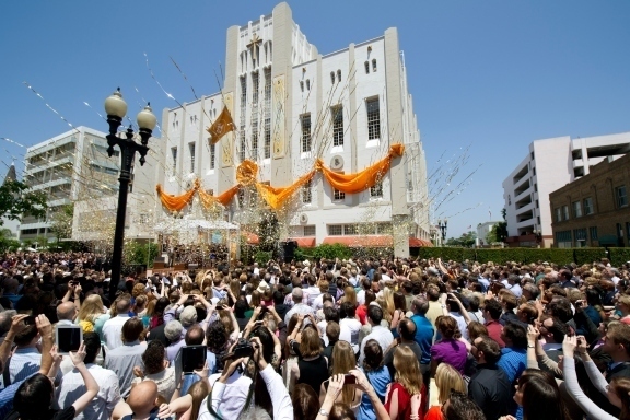 Ce week-end, la nouvelle Eglise de Scientologie d'Orange County s'est ouverte Ce week-end, la nouvelle Eglise de Scientologie d'Orange County s'est ouverte