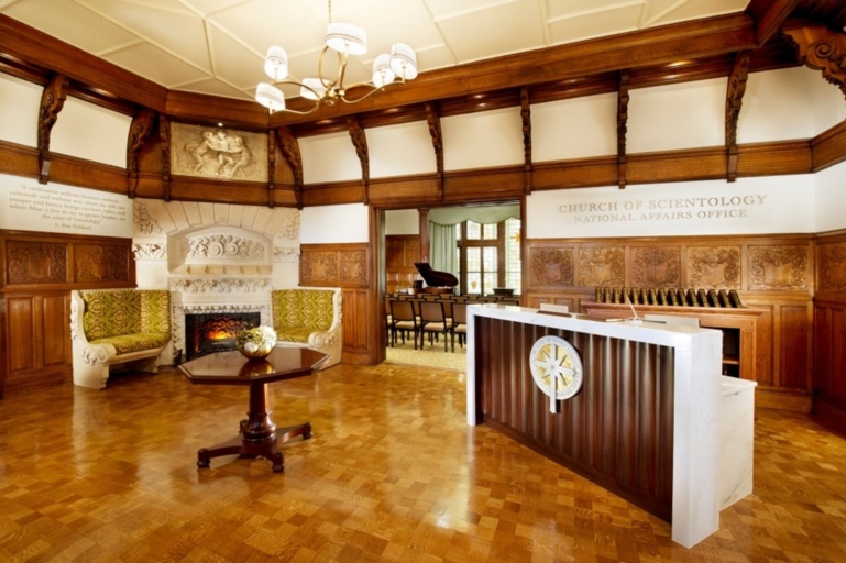 Ouverture du Bureau des Affaires Nationales de l'Eglise de Scientologie à Washington Ouverture du Bureau des Affaires Nationales de l'Eglise de Scientologie à Washington