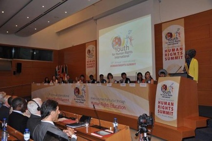 10ème sommet de l'association "Des Jeunes Pour les Droits de l'Homme" à Bruxelles 10ème sommet de l'association "Des Jeunes Pour les Droits de l'Homme" à Bruxelles