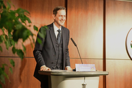 Quelques prises de parole sur la Scientology pour le 46e anniversaire de l'Eglise en Belgique Quelques prises de parole sur la Scientology pour le 46e anniversaire de l'Eglise en Belgique