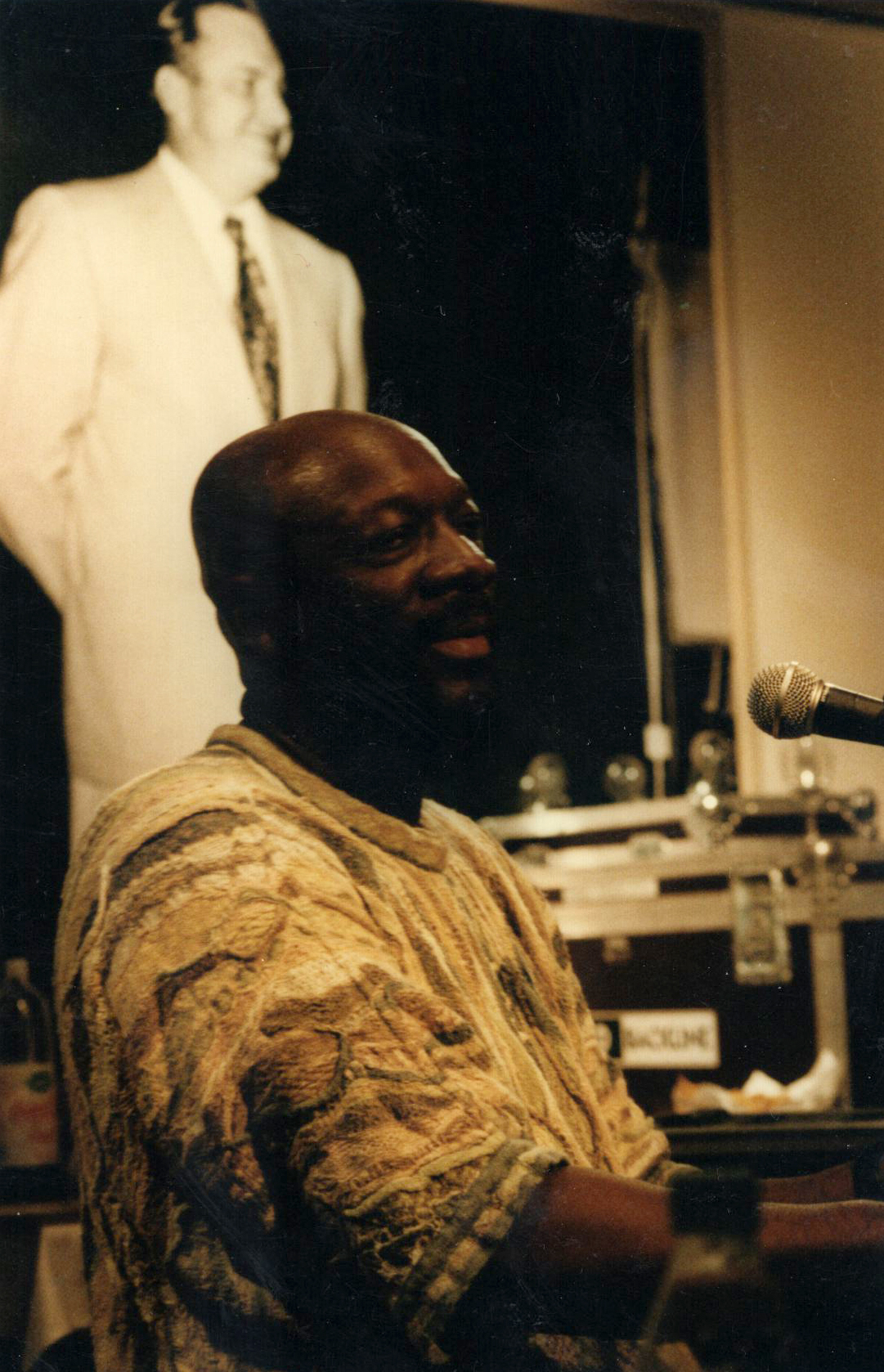 Isaac Hayes dans le théâtre du Celebrity Centre