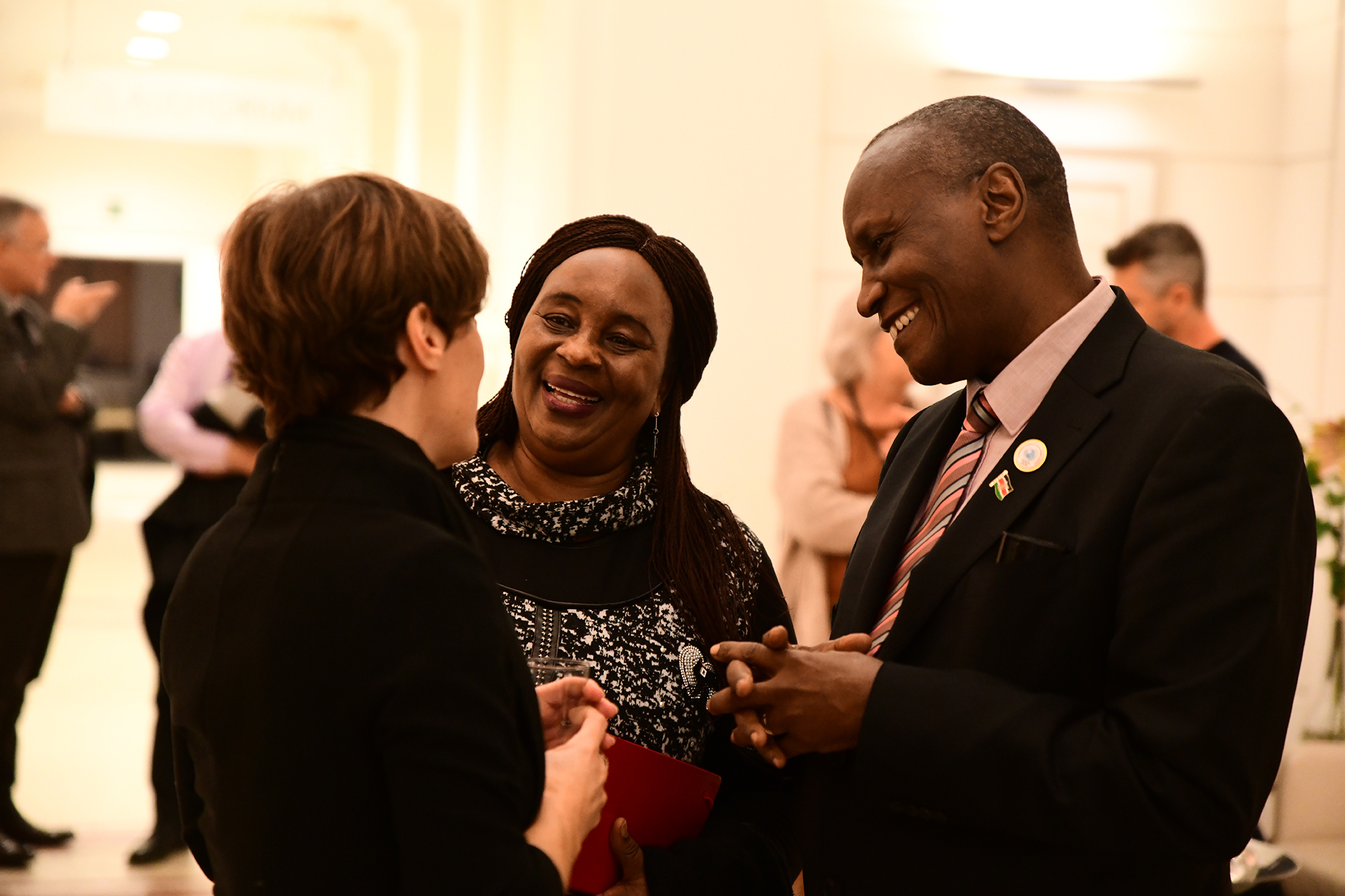 Monsieur et Madame l'ambassadeur du Kenya Monsieur et Madame l'ambassadeur du Kenya