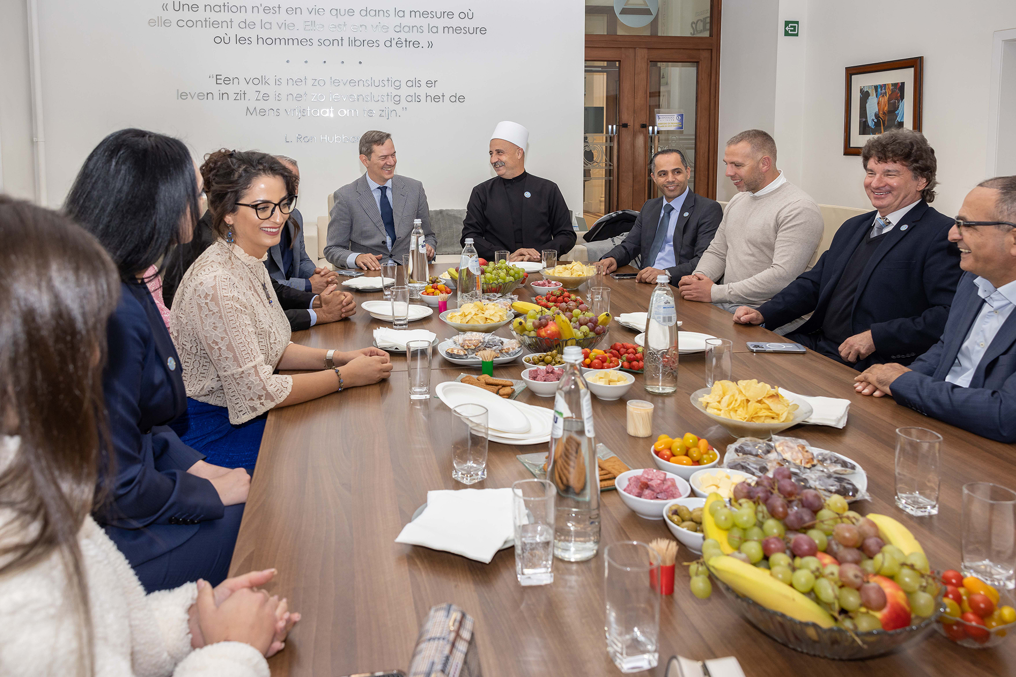 Les Druzes, le Népal, la Paix et la Scientology Les Druzes, le Népal, la Paix et la Scientology