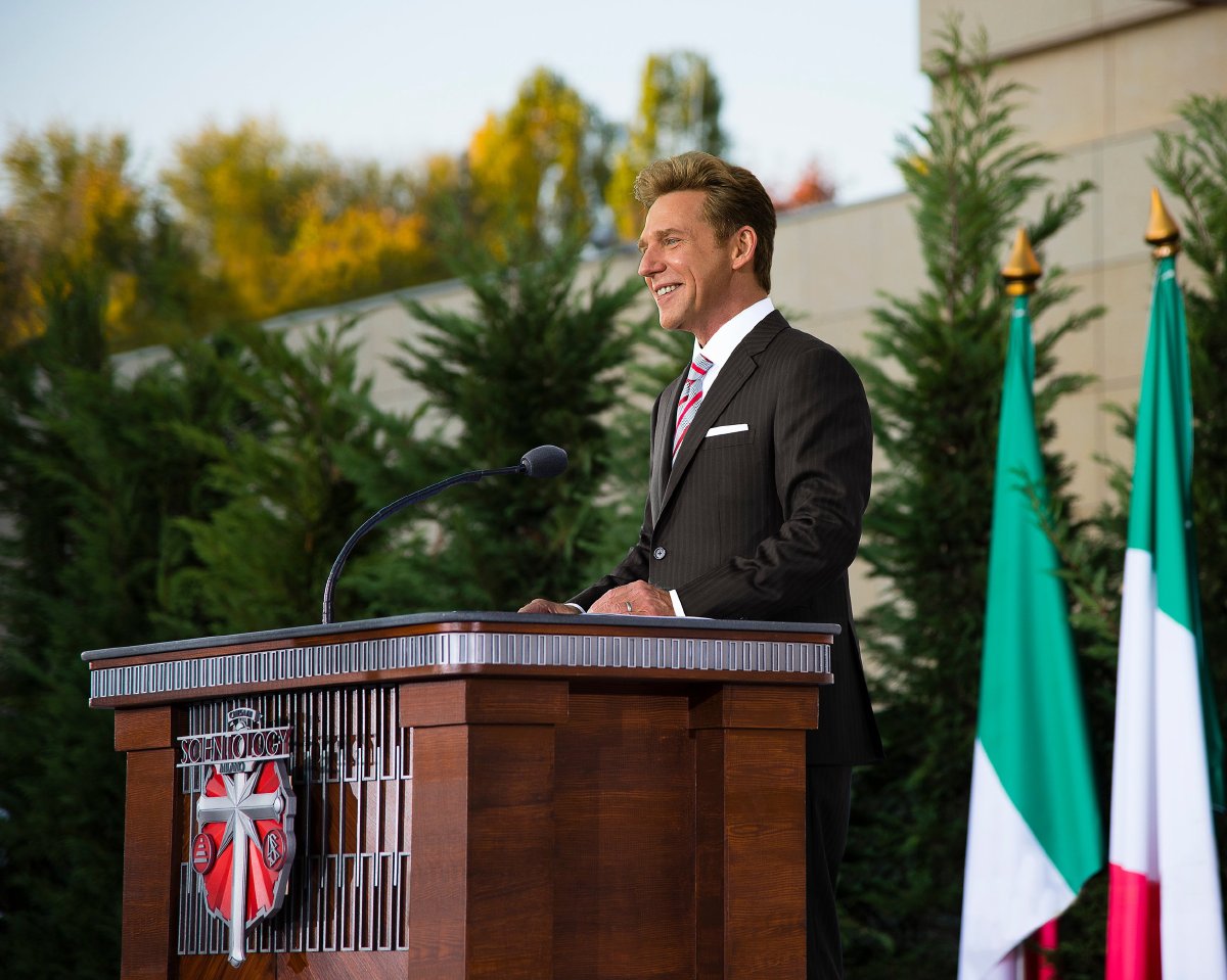 M. David Miscavige M. David Miscavige