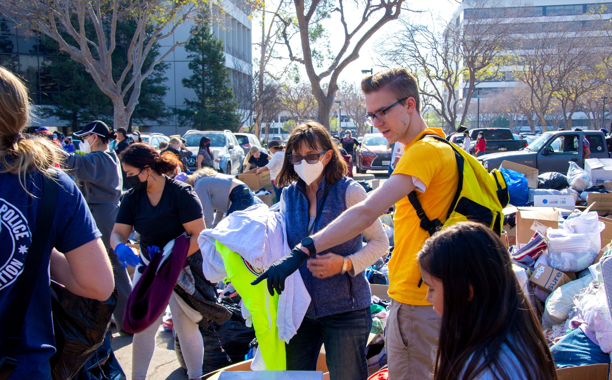 Au milieu des feux de LA, l’aide des ministres volontaires de Scientology Au milieu des feux de LA, l’aide des ministres volontaires de Scientology