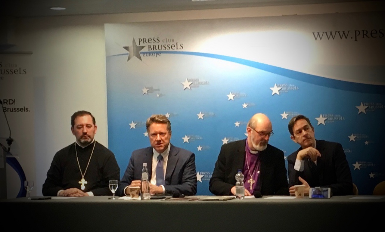 Avec l'Archevêque Thomas Schirrmacher au Press Club Brussels Europe - Avril 2019 Avec l'Archevêque Thomas Schirrmacher au Press Club Brussels Europe - Avril 2019