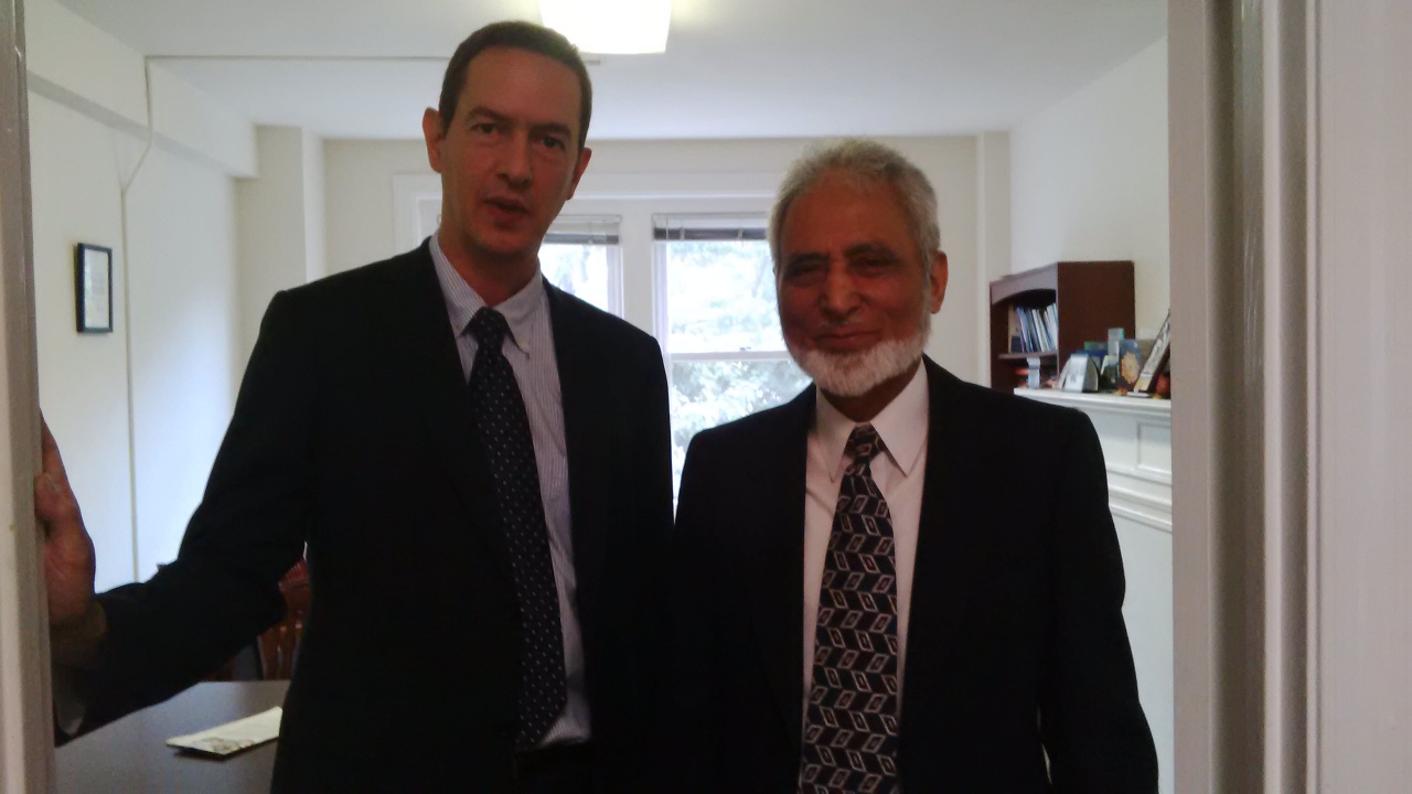 Eric Roux avec le Dr Sayyid M. Syeed, Directeur National du bureau de l'Islamic Society of North America, Interfaith and Community Alliances