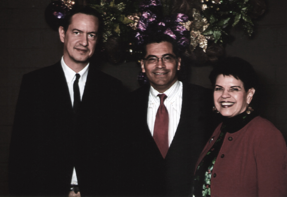 Eric Roux avec le congressman Xavier Becerra Décembre 2015